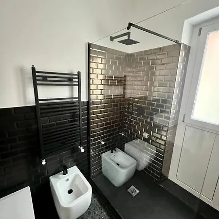 Apartment Casa Sassari - Vicino Porta Susa F.s. *