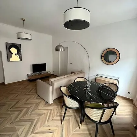 Casa Sassari - Vicino Porta Susa F.s. * Turim