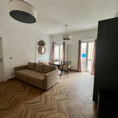 Apartment Casa Sassari - Vicino Porta Susa F.s. *