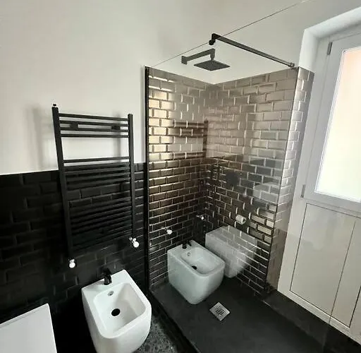 Apartment Casa Sassari - Vicino Porta Susa F.s. *